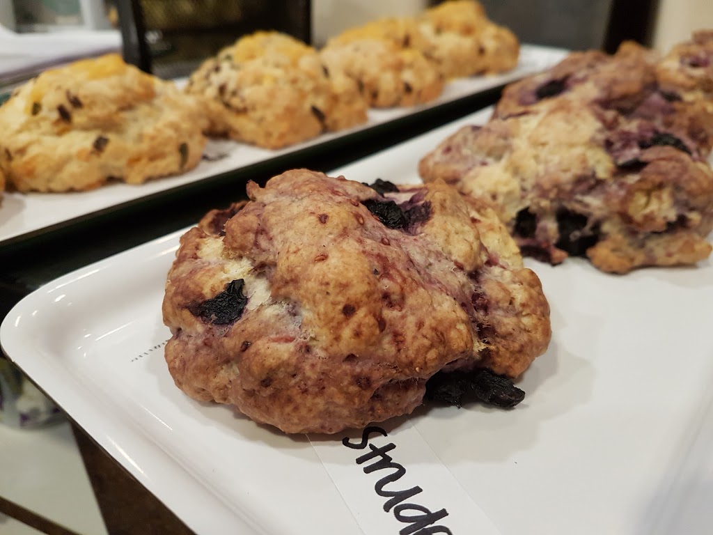 Clik Coffee Bistro | 1910 N Parallel Rd #100, Abbotsford, BC V3G 2C6, Canada | Phone: (604) 746-1136