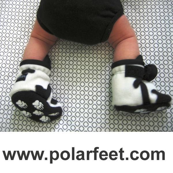 Polar Feet® Fleece Socks and Slippers | 336 E 1st Ave #203, Vancouver, BC V5T 4R6, Canada | Phone: (604) 707-0799
