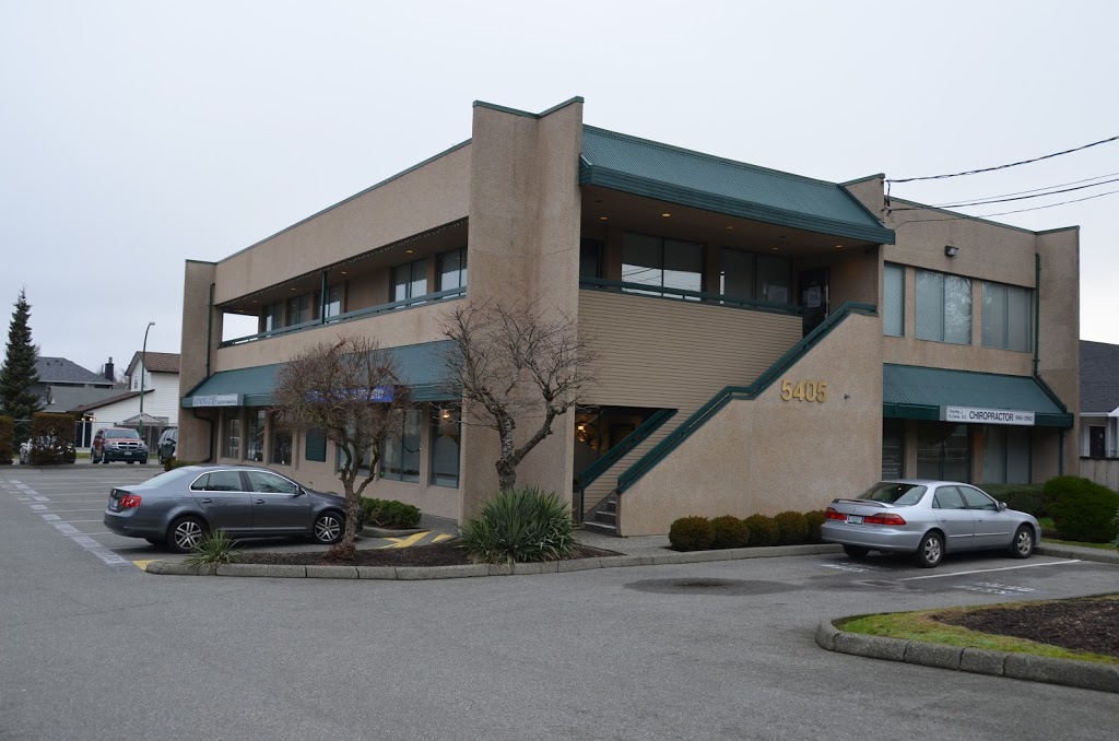 Robertson Optical & Optometry | 5405 Ladner Trunk Rd #102, Delta, BC V4K 1W6, Canada | Phone: (604) 946-7911