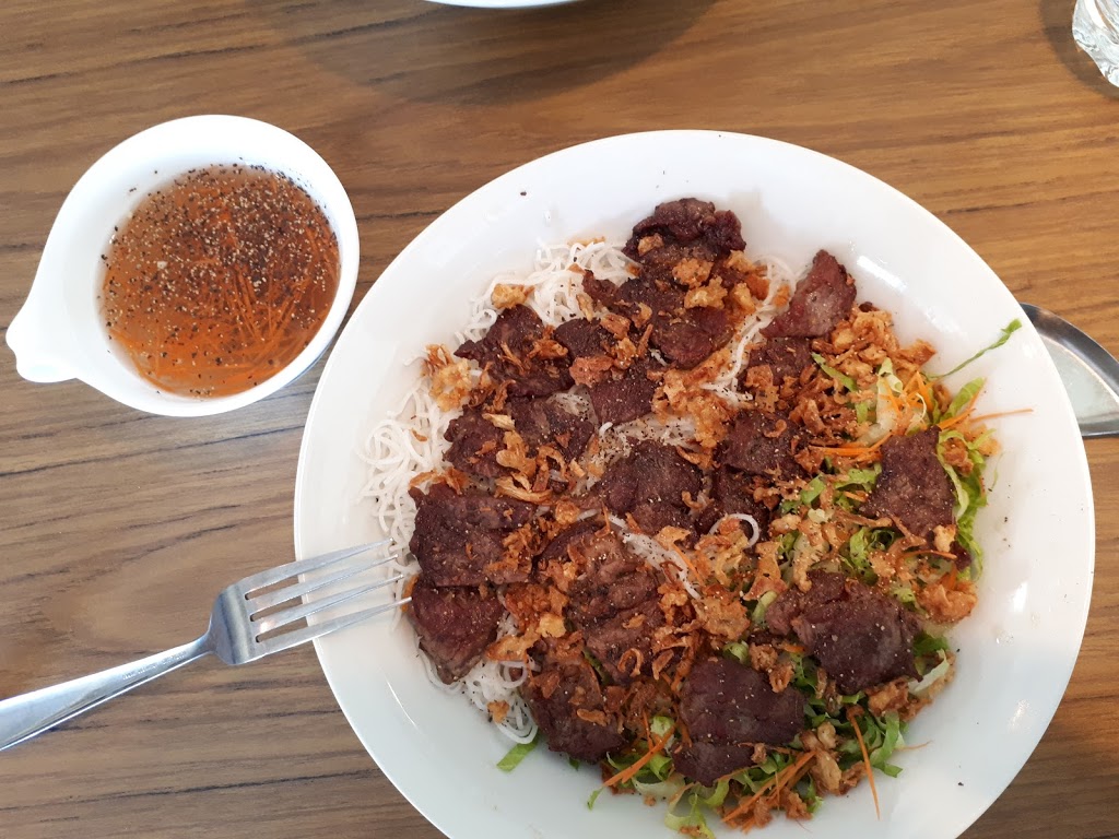 Pho Gia Thanh Restaurant | 102 Church St, Emerson, MB R0A 0L0, Canada | Phone: (204) 373-2499