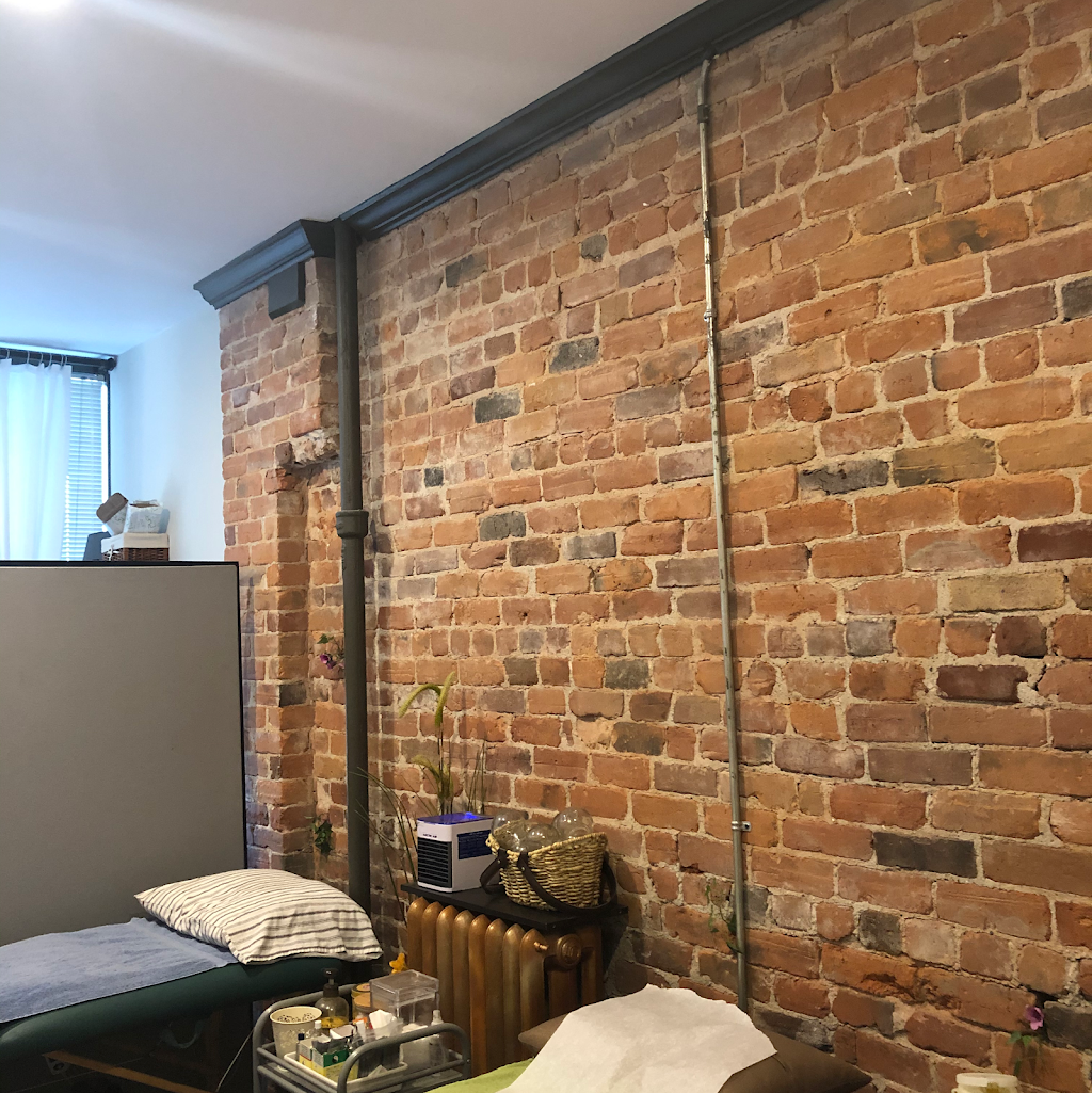 Victoria Kim Health & Wellness | 552 Columbia St, New Westminster, BC V3L 1B1, Canada | Phone: (778) 681-3574