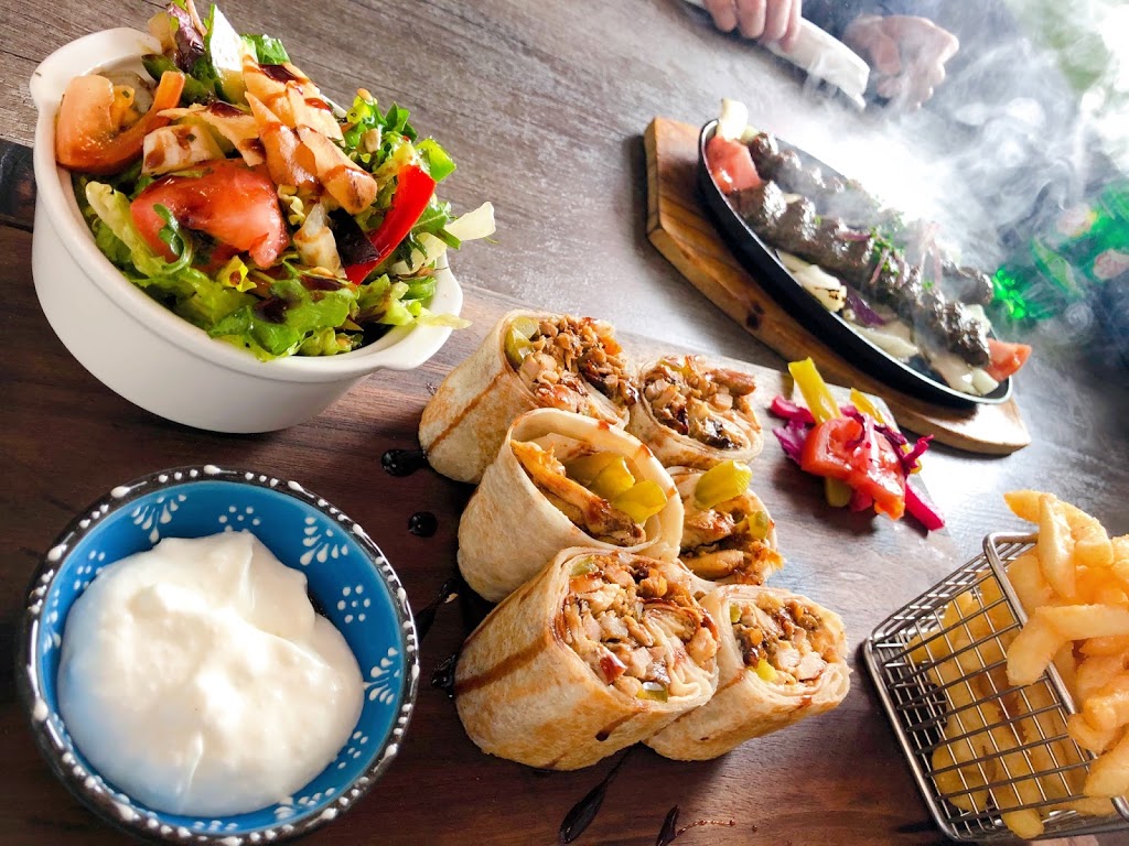 Chic Pea Pita & Grill | 91 University Ave E, Waterloo, ON N2J 2W1, Canada | Phone: (519) 747-4700
