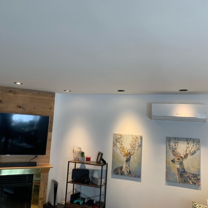 Champ Électrique | Rue Nisko, Dollard-des-Ormeaux, QC H9G 2P7, Canada | Phone: (514) 603-0009