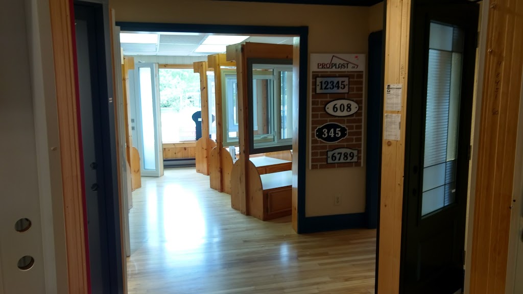 Sherbrooke portes et fenêtres | 624 Rue du Conseil, Sherbrooke, QC J1G 1K5, Canada | Phone: (819) 823-7581