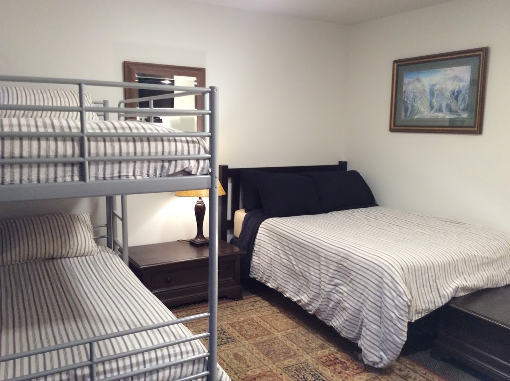 Southside Lodge | 2102 Lake Placid Rd, Whistler, BC V0N 1B2, Canada | Phone: (604) 932-3644
