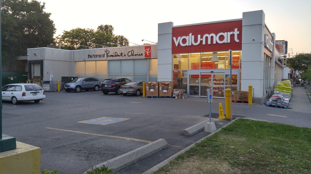 valu-mart | 1500 Bayview Ave, Toronto, ON M4G 3B4, Canada | Phone: (416) 486-8294
