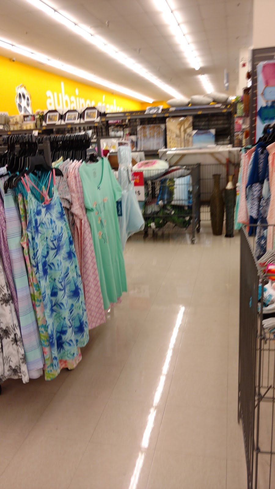 Tigre Géant | 3520 QC-132, Sainte-Catherine, QC J5C 1V9, Canada | Phone: (450) 638-7624