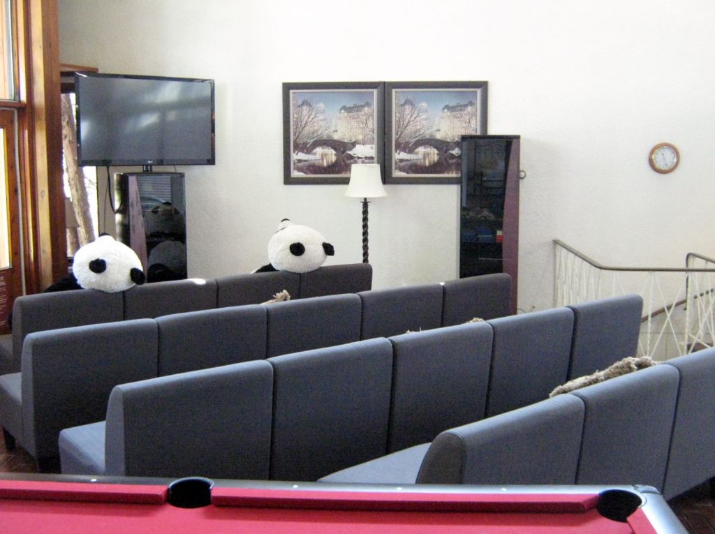 Chalet Le Monarque | 552 Rue de Monseigneur Provencher, Nicolet, QC J3T 1H3, Canada | Phone: (819) 293-5047