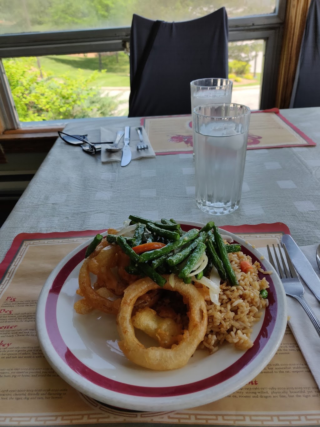 Twin Dragon Restaurant | 2501 3rd Ave W, Owen Sound, ON N4K 4S7, Canada | Phone: (519) 371-3540