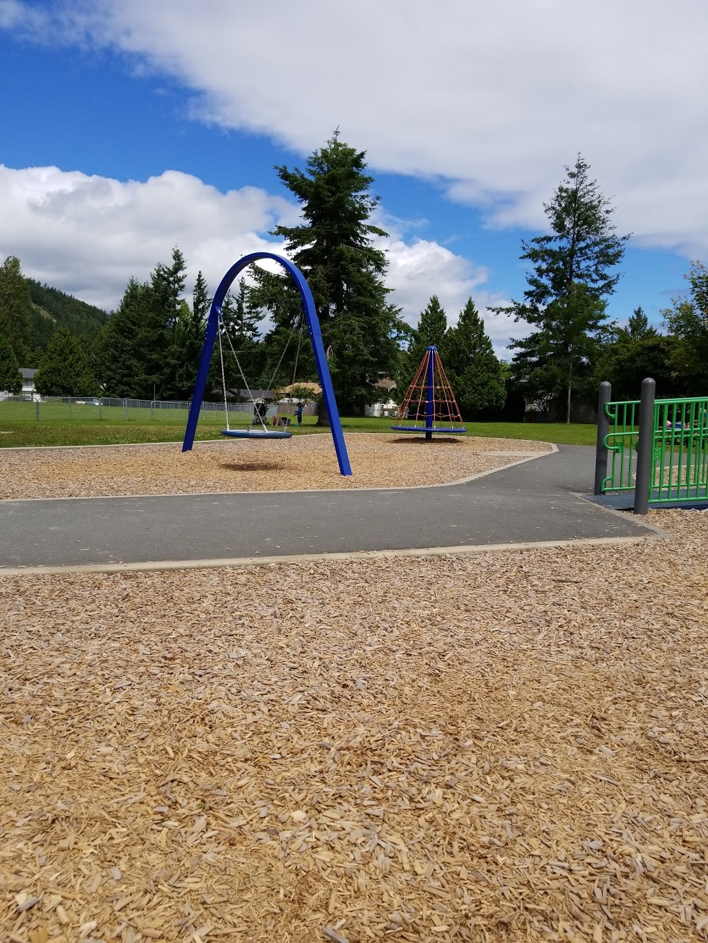 Majestic Park | 4380 Majestic Dr, Victoria, BC V8N 5S1, Canada | Phone: (250) 475-5522