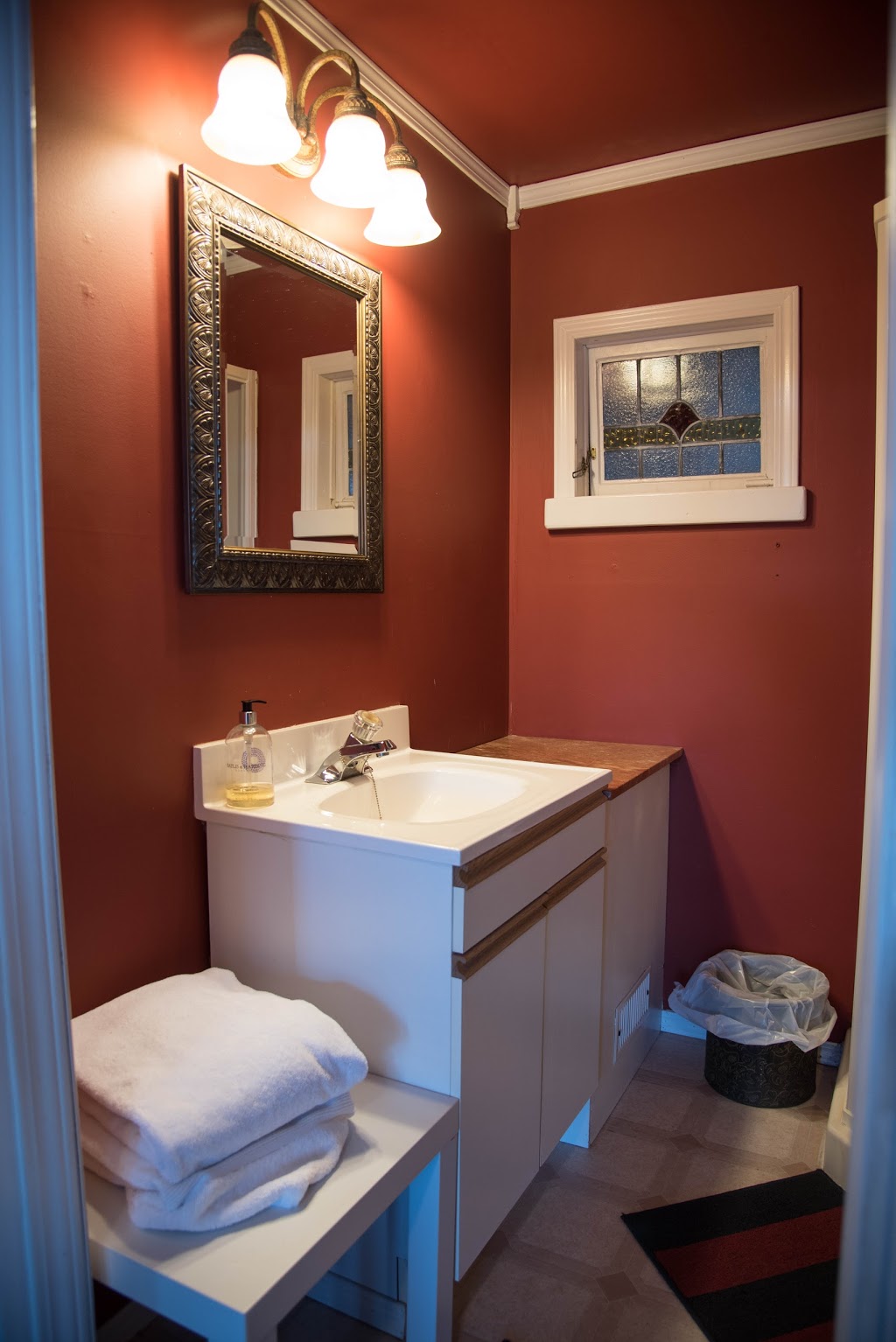 Maple Meadows Inn | 101 Goodman Rd suite 3, Point Roberts, WA 98281, USA | Phone: (360) 945-5536