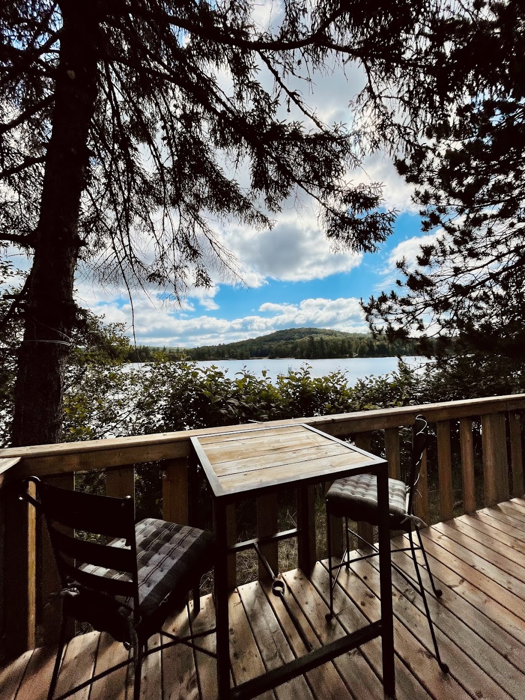 Dell Mar Cottages | 34 Card Rd, Lake Saint Peter, ON K0L 2K0, Canada | Phone: (905) 449-2235