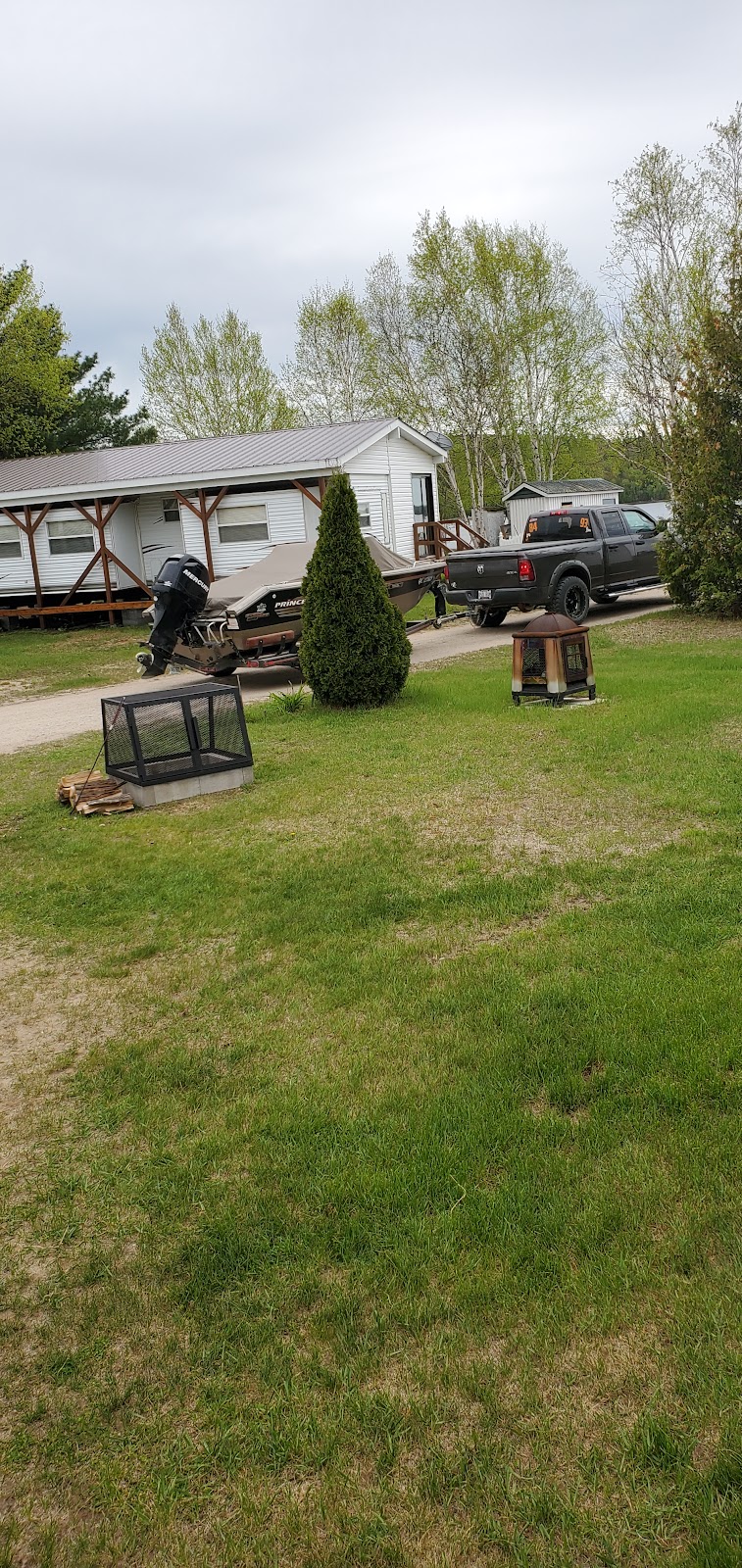 Camping de la Baie du Diable | 395 Chem. de la Baie du Diable, Ferme-Neuve, QC J0W 1C0, Canada | Phone: (819) 440-7721