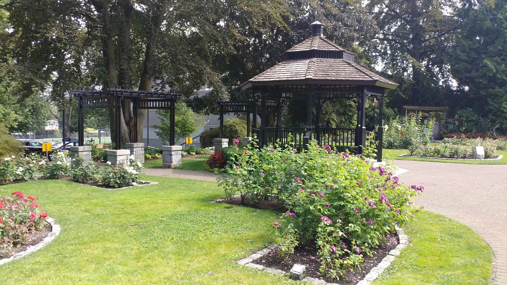 Queens Park | 3rd Ave, New Westminster, BC V3M 1V2, Canada | Phone: (604) 777-5111