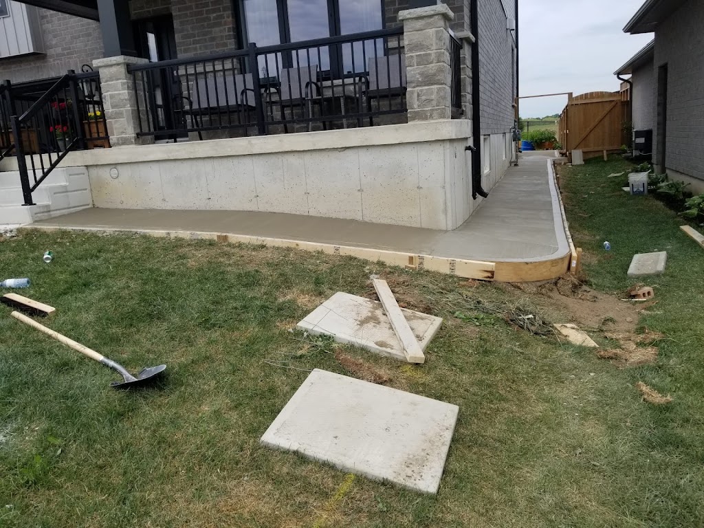 G1 renovations | 2431 Daisy Bend, London, ON N6M 0G9, Canada | Phone: (416) 418-1300