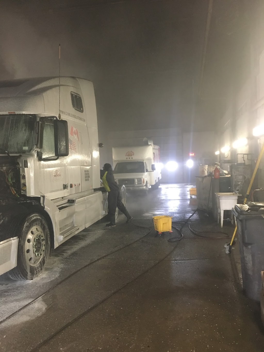 SM Lavage Express | 1162 Rte Harwood, Vaudreuil-Dorion, QC J7V 8P2, Canada | Phone: (514) 222-3516