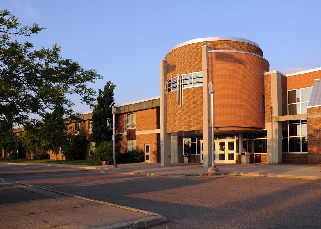 St. David Catholic Secondary School | 4 High St, Waterloo, ON N2L 3X5, Canada | Phone: (519) 885-1340