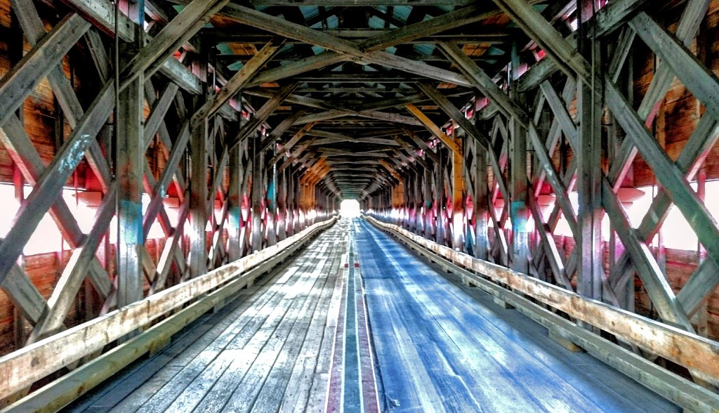 Halte du Pont-Couvert | Saint-Georges, QC G5Z 1G6, Canada
