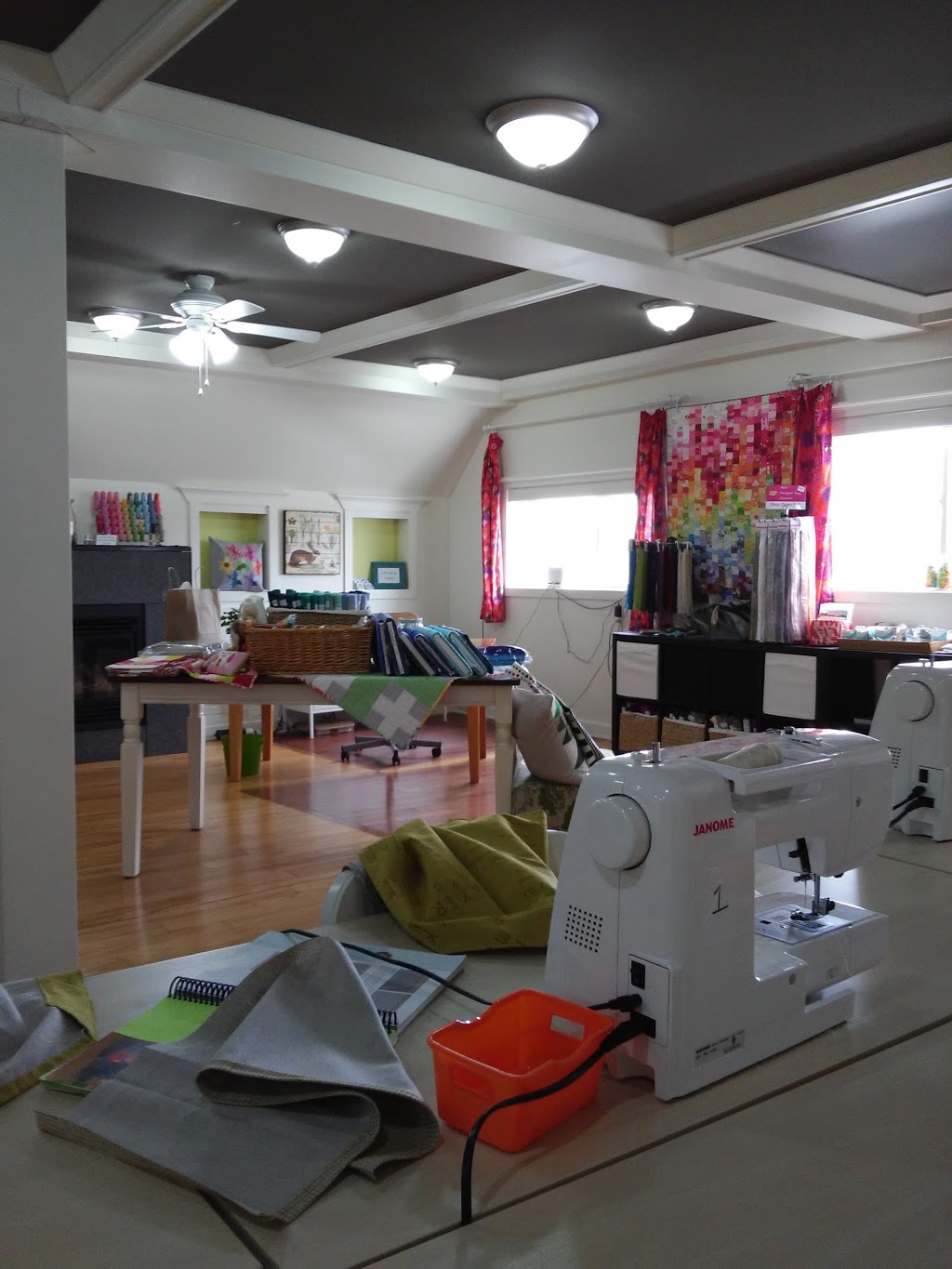 Mad About Patchwork | 2477 Huntley Rd, Stittsville, ON K2S 1B8, Canada | Phone: (613) 838-0020