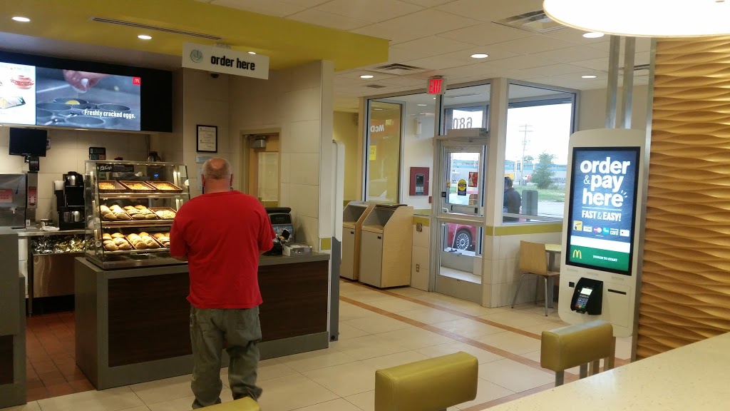 McDonalds | 680 Nairn Ave, Winnipeg, MB R2L 0X7, Canada | Phone: (204) 949-6005