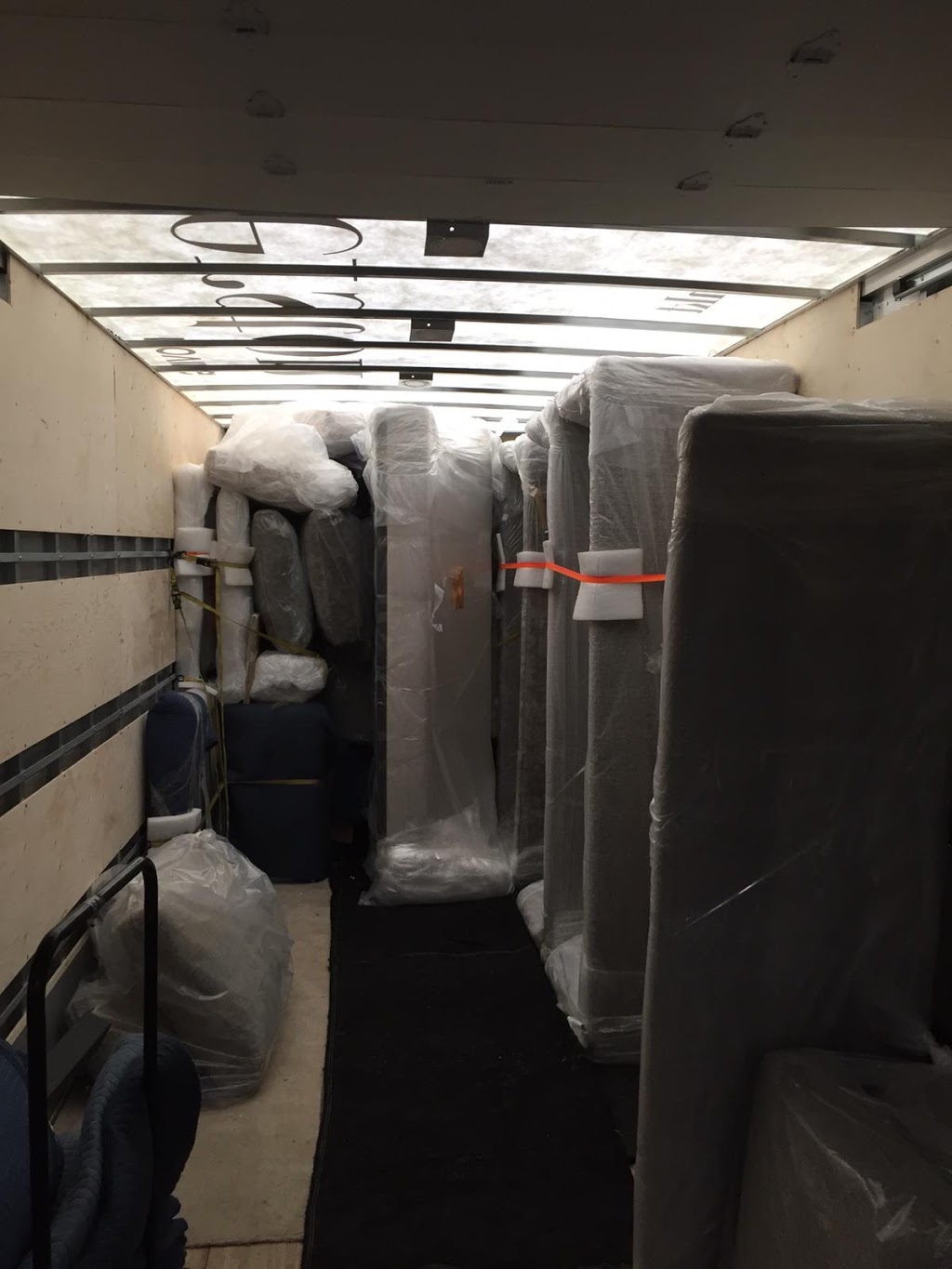 Palmerston Moving | 7370 Bramalea Rd unit 33, Mississauga, ON L5S 1N6, Canada | Phone: (416) 239-6683
