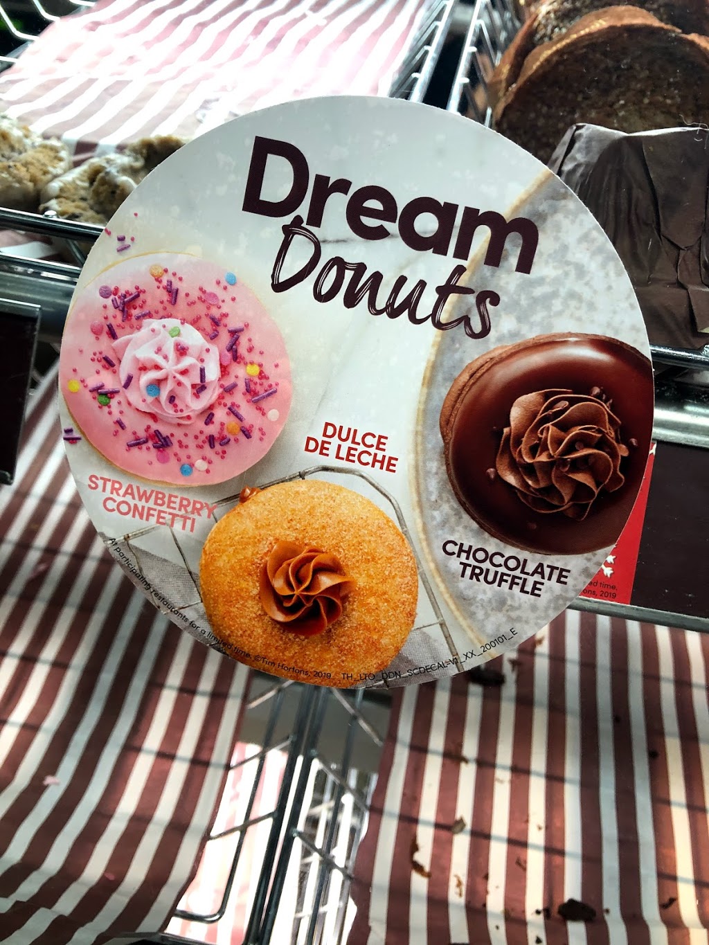 Tim Hortons | 452 St Clair St, Chatham-Kent, ON N7L 3K7, Canada | Phone: (519) 354-9490