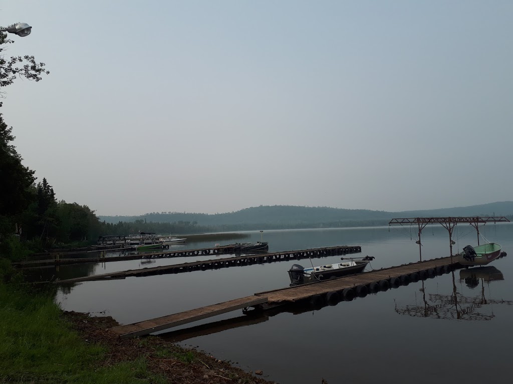 Whitefish Lake Resort Cedar Sites Rd, Nolalu, ON P0T 2K0, Canada
