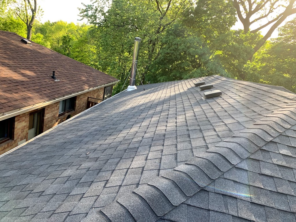 Baraco Roofing Services Inc | 26 Highland Hill, North York, ON M6A 2P9, Canada | Phone: (647) 860-3482