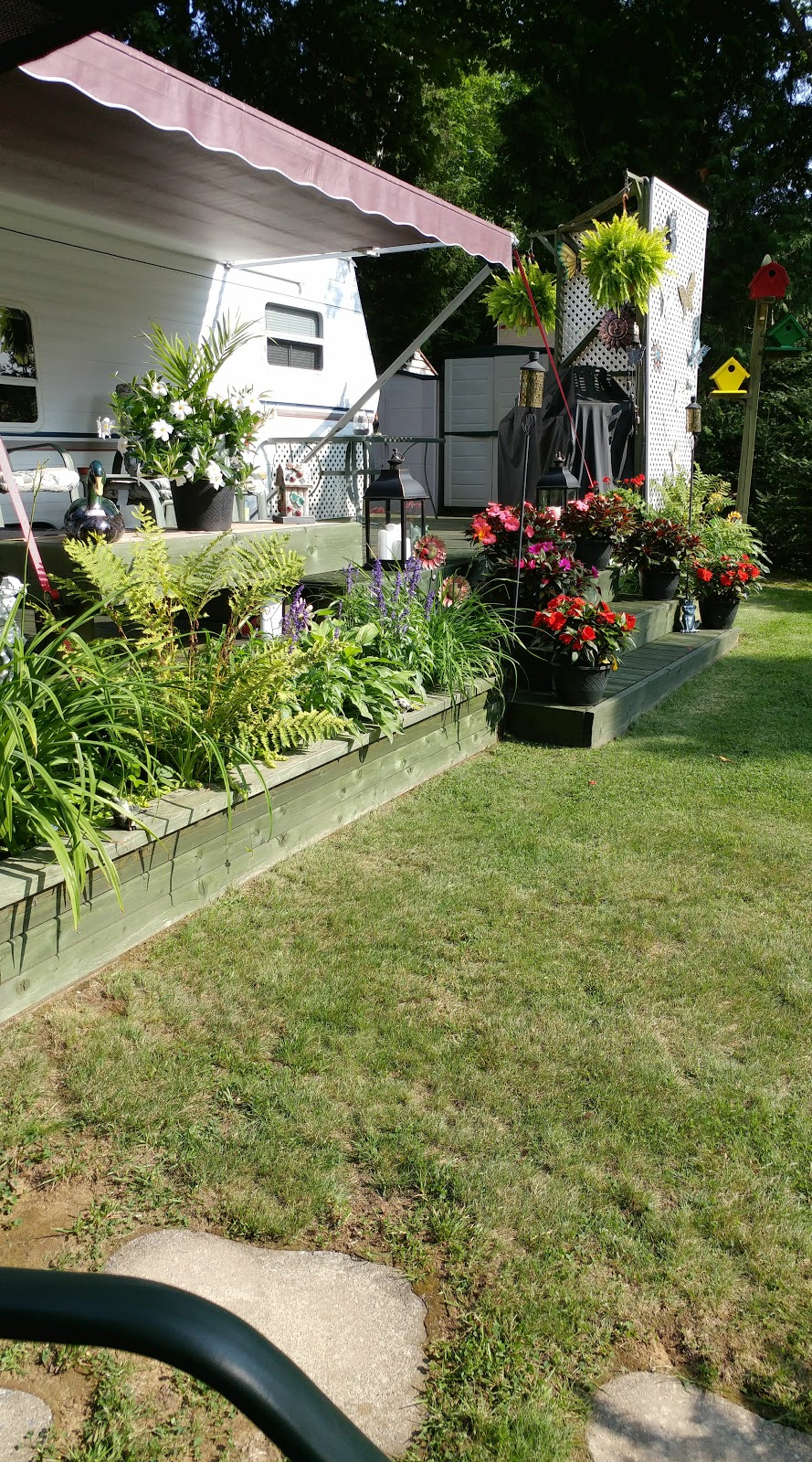 camping domaine du lac cedriere | 40 QC-315, Montpellier, QC J0V 1M0, Canada | Phone: (613) 297-7278