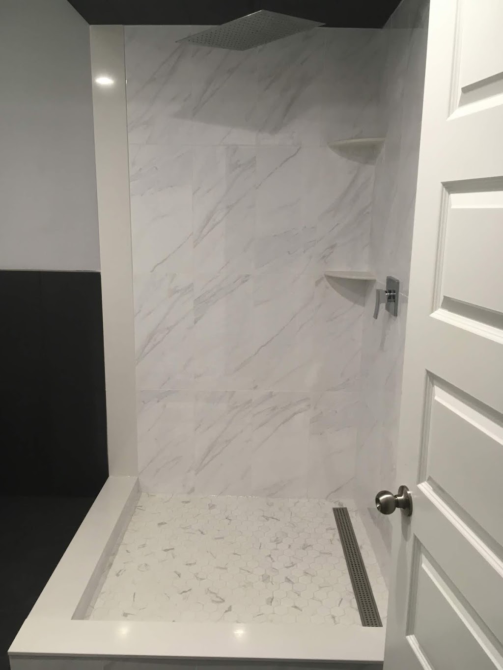 Floor Coverings International | 8 County Rd 42, Maidstone, ON N0R 1K0, Canada | Phone: (519) 735-5515