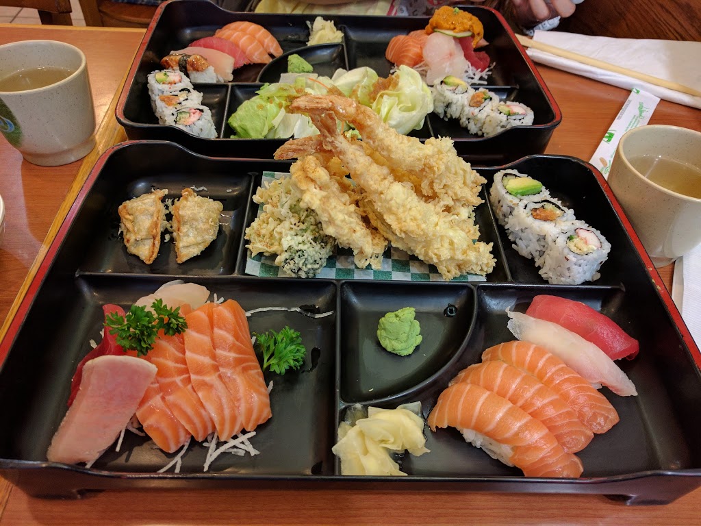 Sapporo Sushi | 330 Hwy 7 #109, Richmond Hill, ON L4B 3P8, Canada | Phone: (905) 882-7877