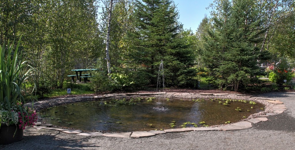Sentier botanique Saint-Élie | 2191 Ave Principale, Saint-Élie-de-Caxton, QC G0X 2N0, Canada | Phone: (819) 221-2839