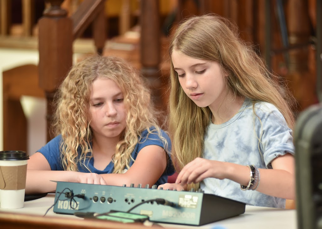 Adrian Jones Music and Art Camps | 72 Finnie Ln, Elora, ON N0B 1S0, Canada | Phone: (519) 574-0139