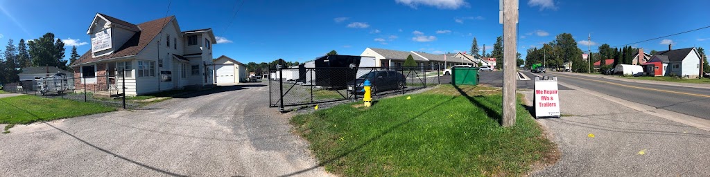 Trailer Pros Canada | 301 Dundas St W, Napanee, ON K7R 2B3, Canada | Phone: (888) 649-6364