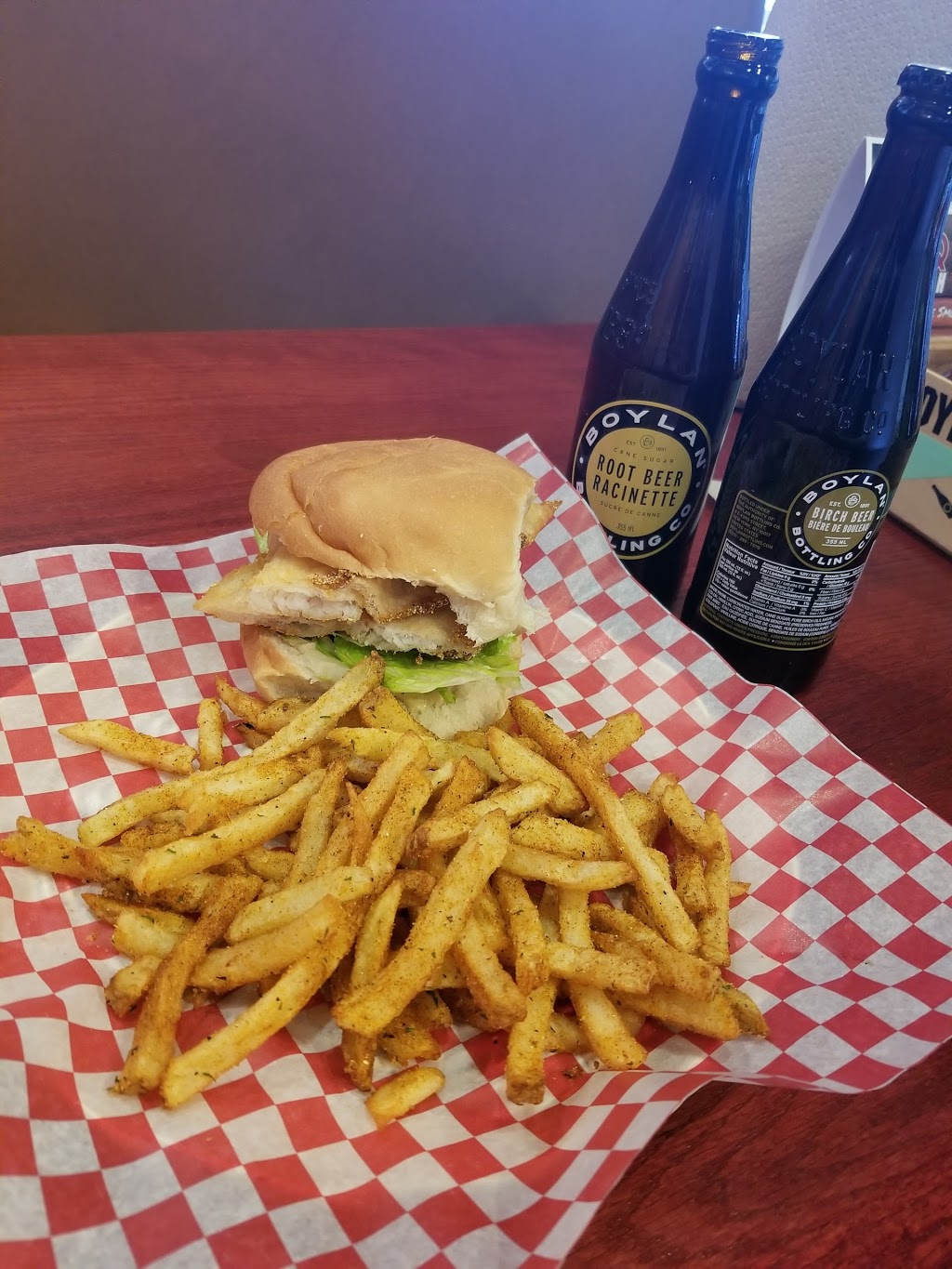 Memphis Blues | 5317 23 Ave NW, Edmonton, AB T6L 7G4, Canada | Phone: (780) 428-6328