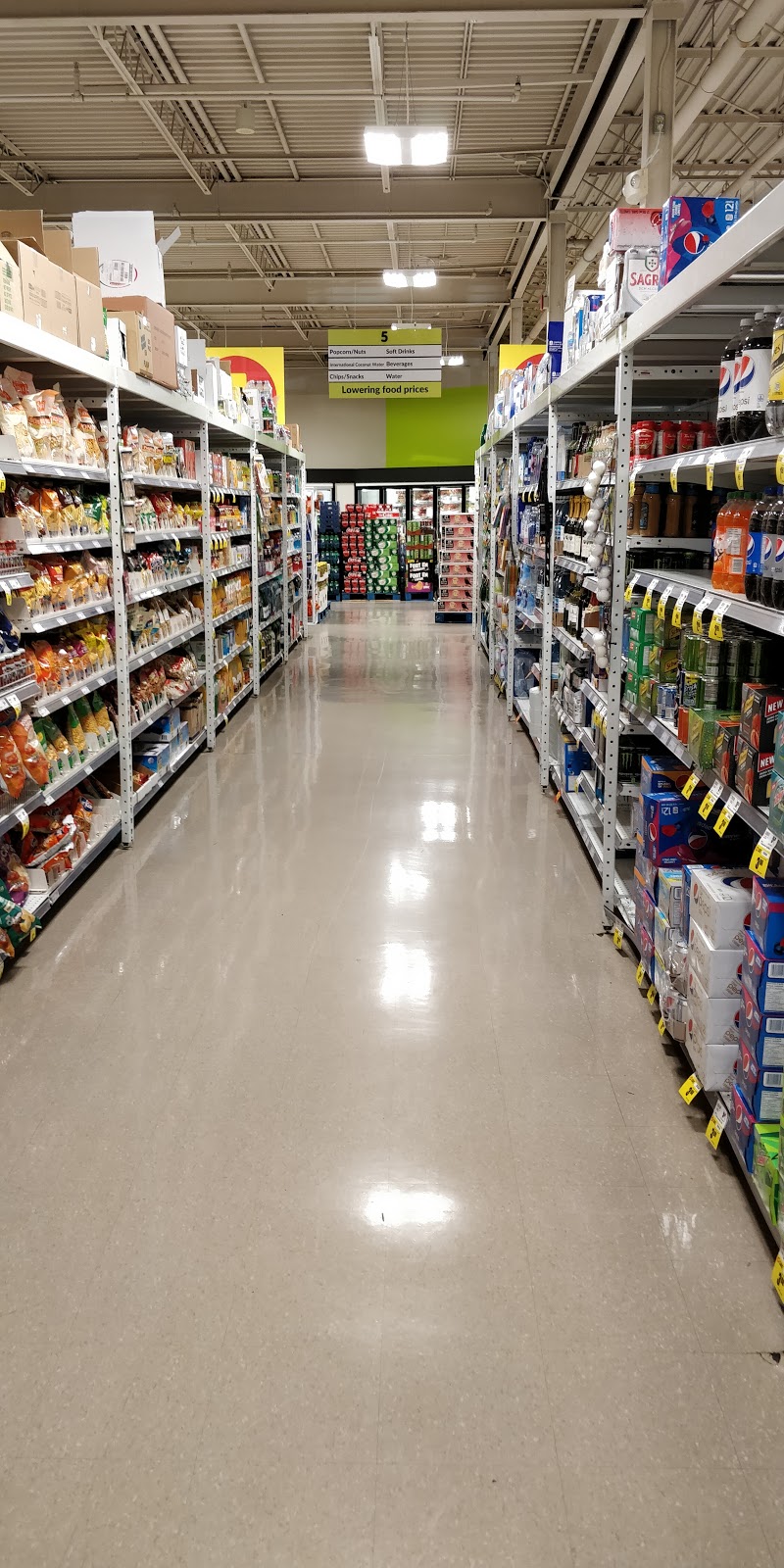 FreshCo Tecumseh & Rivard | 5415 Tecumseh Rd E, Windsor, ON N8T 1C5, Canada | Phone: (519) 251-1999