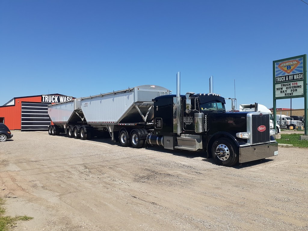 Super B Truck & RV Wash Ltd | N Service Rd, Moose Jaw, SK S0H 0N0, Canada | Phone: (306) 691-6617
