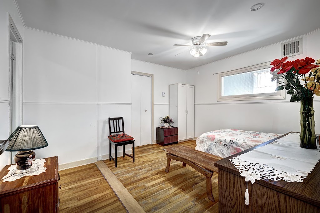 Manoir St-Claude | 171 7e Avenue, Laval, QC H7N 4J5, Canada | Phone: (514) 967-7770
