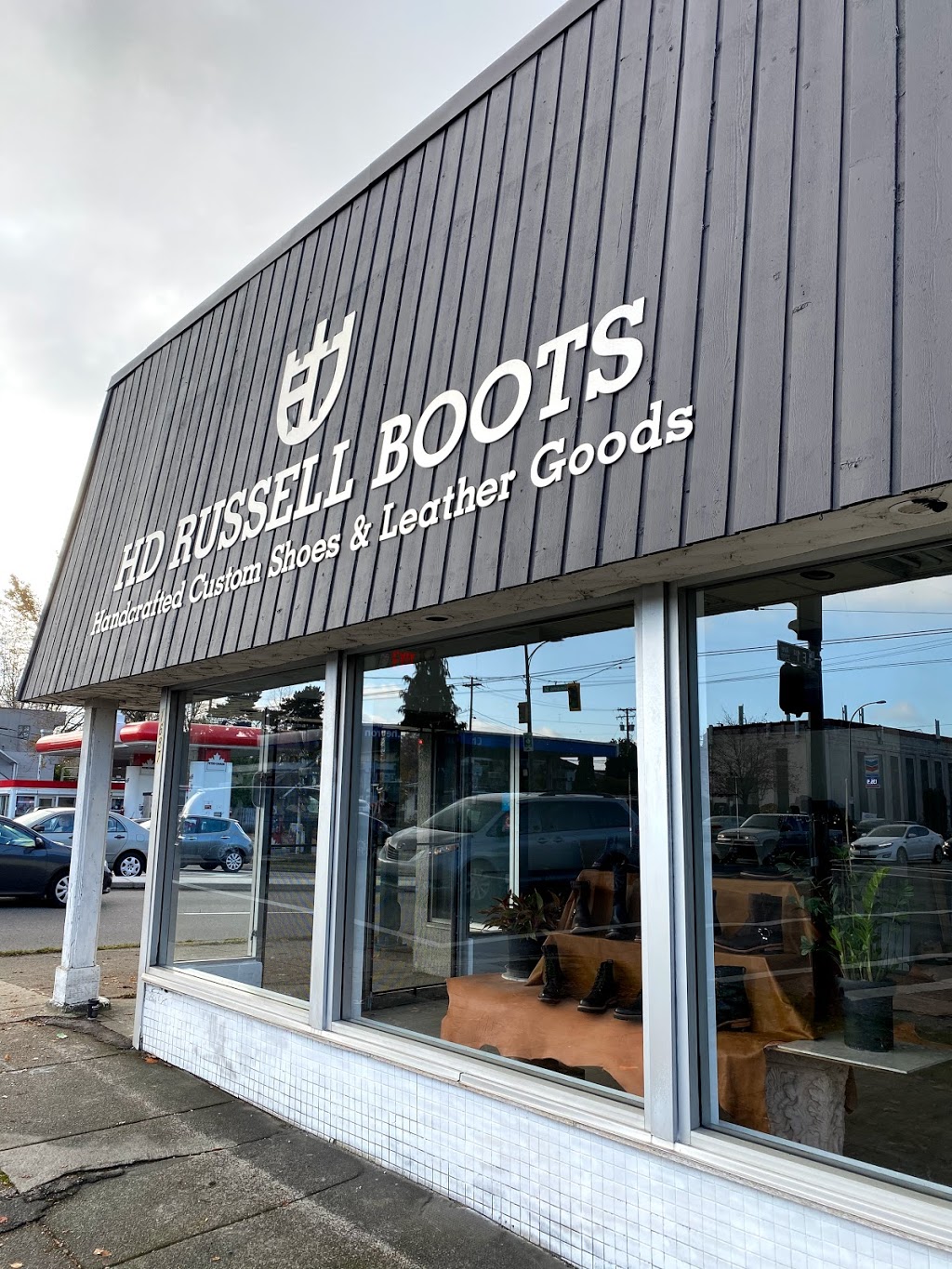 HD Russell Boots | 1687 Nanaimo St, Vancouver, BC V5L 4T9, Canada | Phone: (604) 423-3316