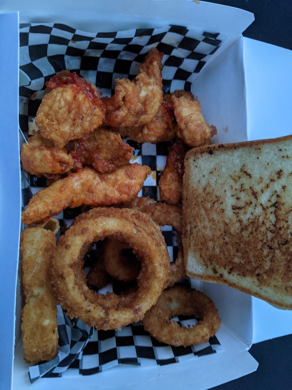 Frankies Nashville Hot Chicken | 157 York Blvd, Richmond Hill, ON L4B 4A7, Canada | Phone: (905) 508-3334