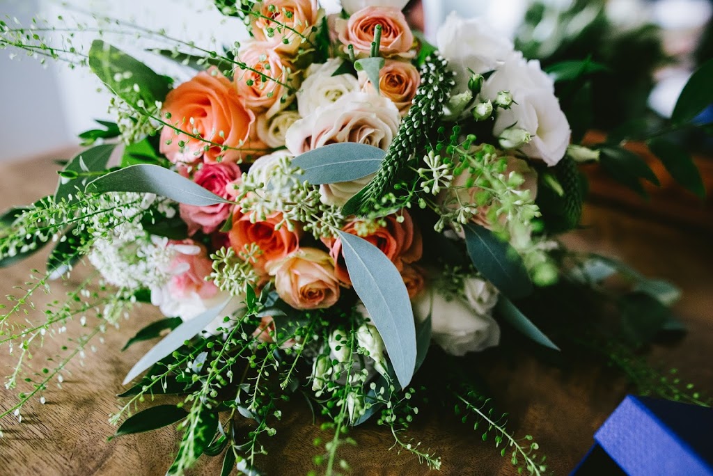 Fleuriste du faubourg | 565 Rue Saint-Jean, Québec, QC G1R 1P5, Canada | Phone: (418) 914-9094