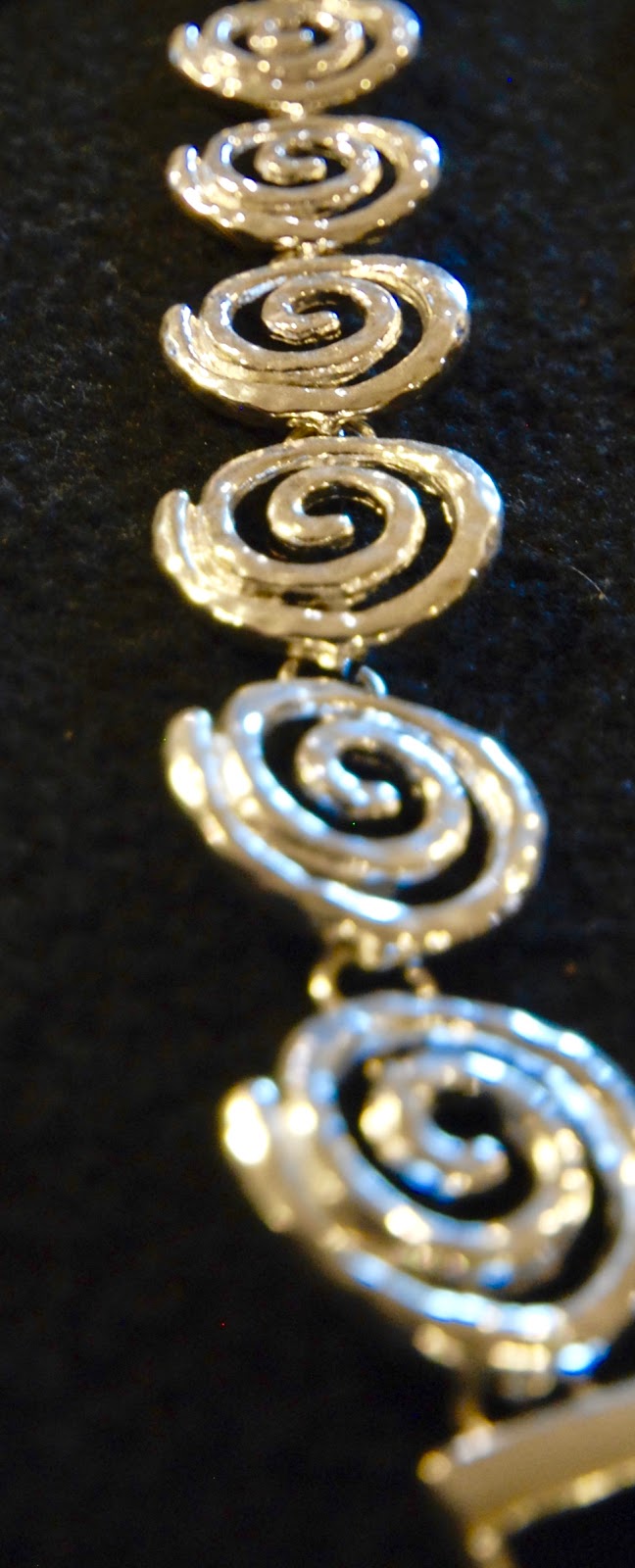 Gift Wrecked - Jewelry - Gift Shop - Shoes - Clothes - Bakery -  | 47 Landing St, Newport, VT 05855, USA | Phone: (802) 334-0295