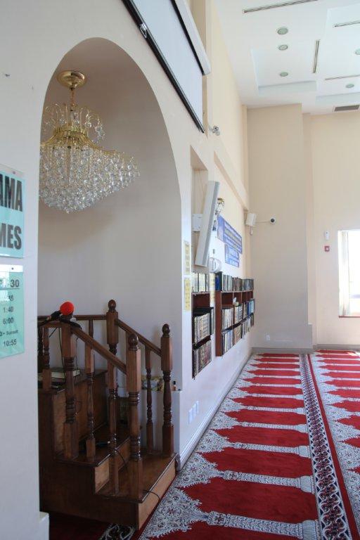 Masjid Al-Farooq | 935 Eglinton Ave W, Mississauga, ON L5V 1R6 Eglinton Ave W, Mississauga, ON L5V 1R6, Canada | Phone: (905) 858-7586