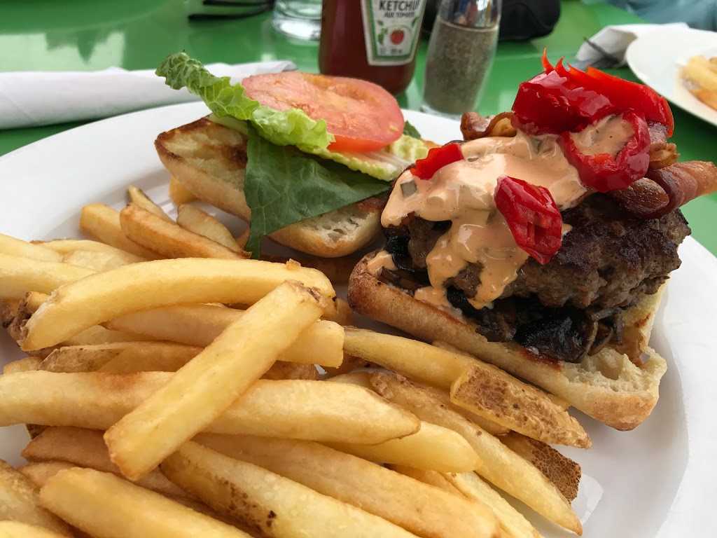 Little New York Bistro | 108 Morrison Rd, Longview, AB T0L 1H0, Canada | Phone: (403) 558-0000