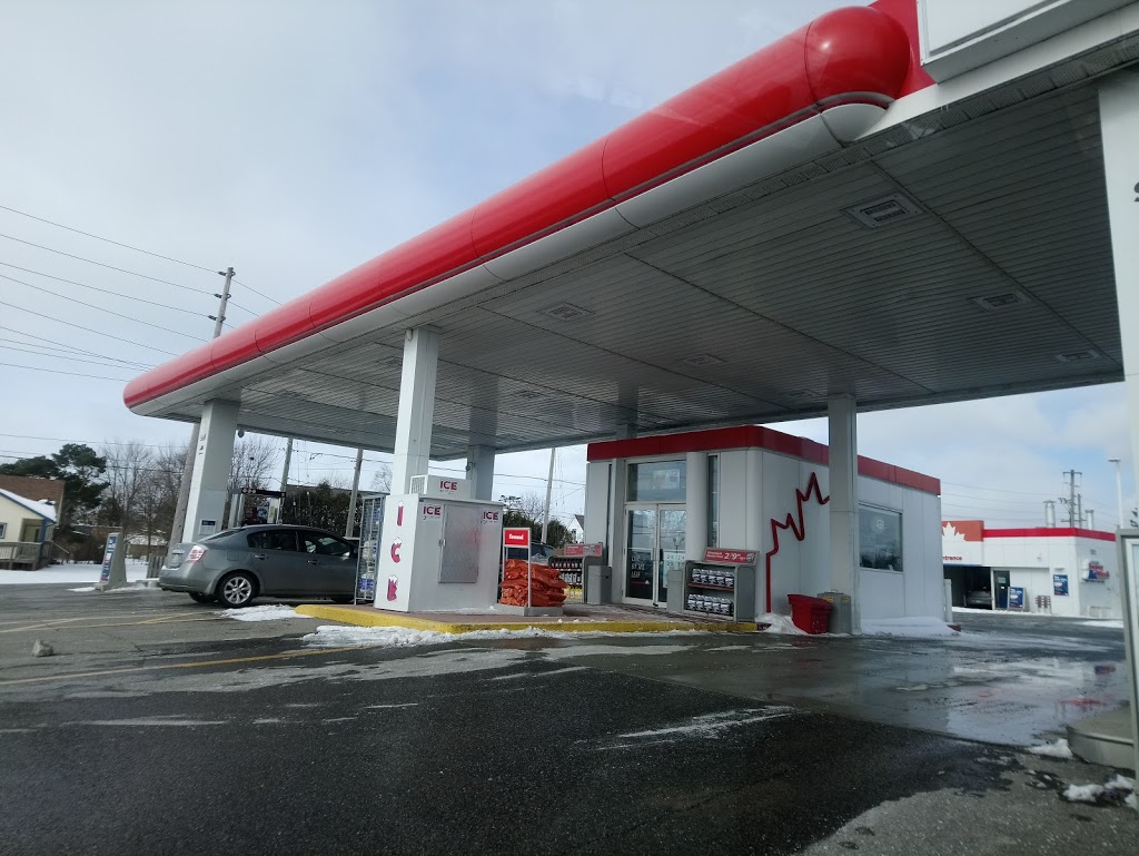 Petro-Canada | 835 Wellington Rd, London, ON N6C 4R5, Canada | Phone: (519) 686-4401