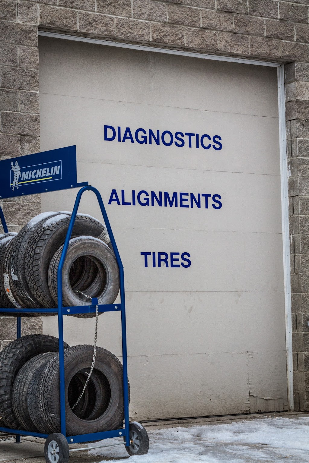 Banff Service | Mechanic | 120 Eagle Crescent, Banff, AB T1L 1A9, Canada | Phone: (403) 760-4434