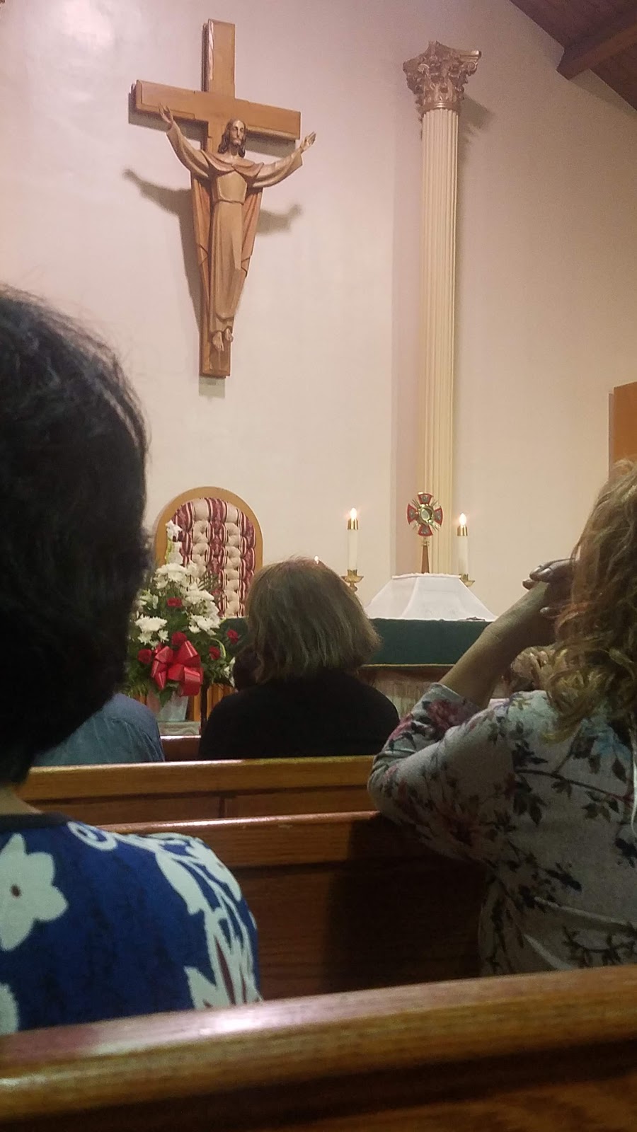 Our Lady of Guadalupe Roman Catholic Church | 694 Weston Rd, York, ON M6N 3R2, Canada | Phone: (416) 767-8658