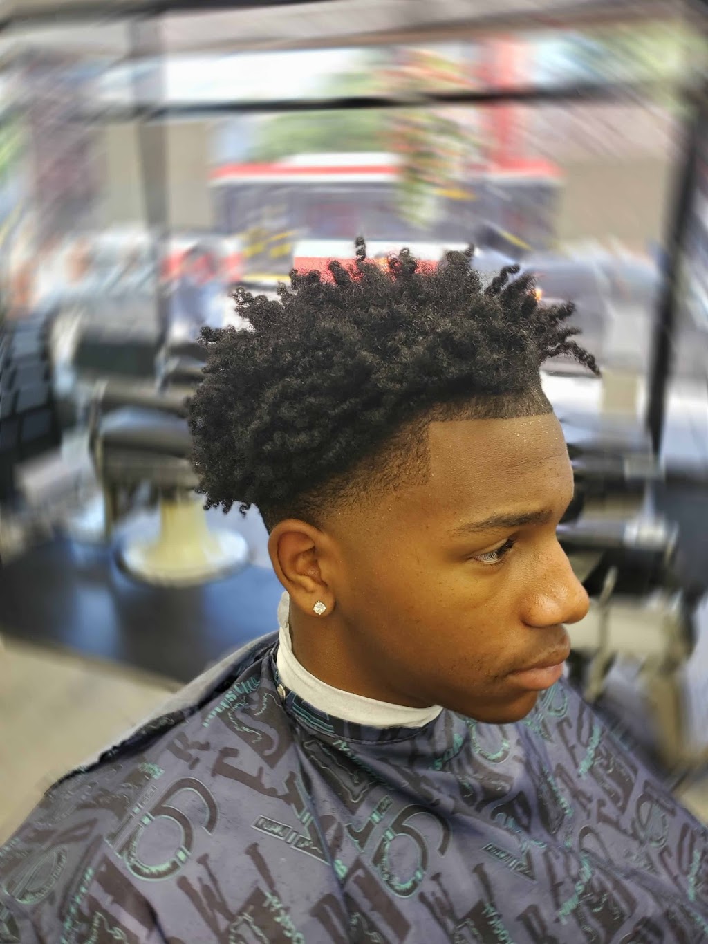 Finesse Cut Barber Shop | 918 Pape Ave, Toronto, ON M4K 3V2, Canada | Phone: (416) 786-9606