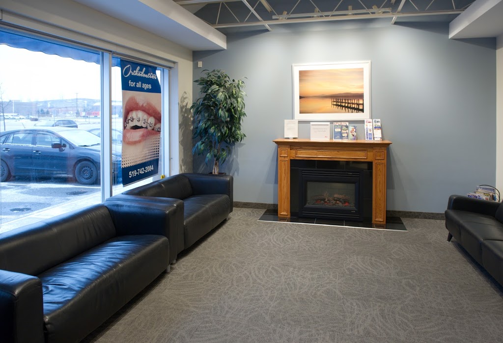 Laurentian Dental Centre | 245 Strasburg Rd, Kitchener, ON N2E 3W7, Canada | Phone: (519) 742-2084