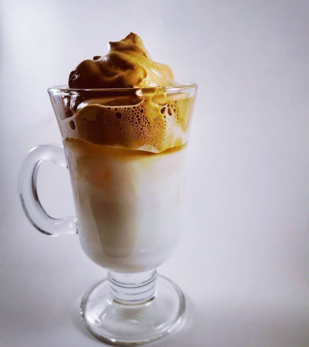 Capital B Cafe | 1077 N Service Rd #8, Mississauga, ON L4Y 1A6, Canada | Phone: (905) 276-5556